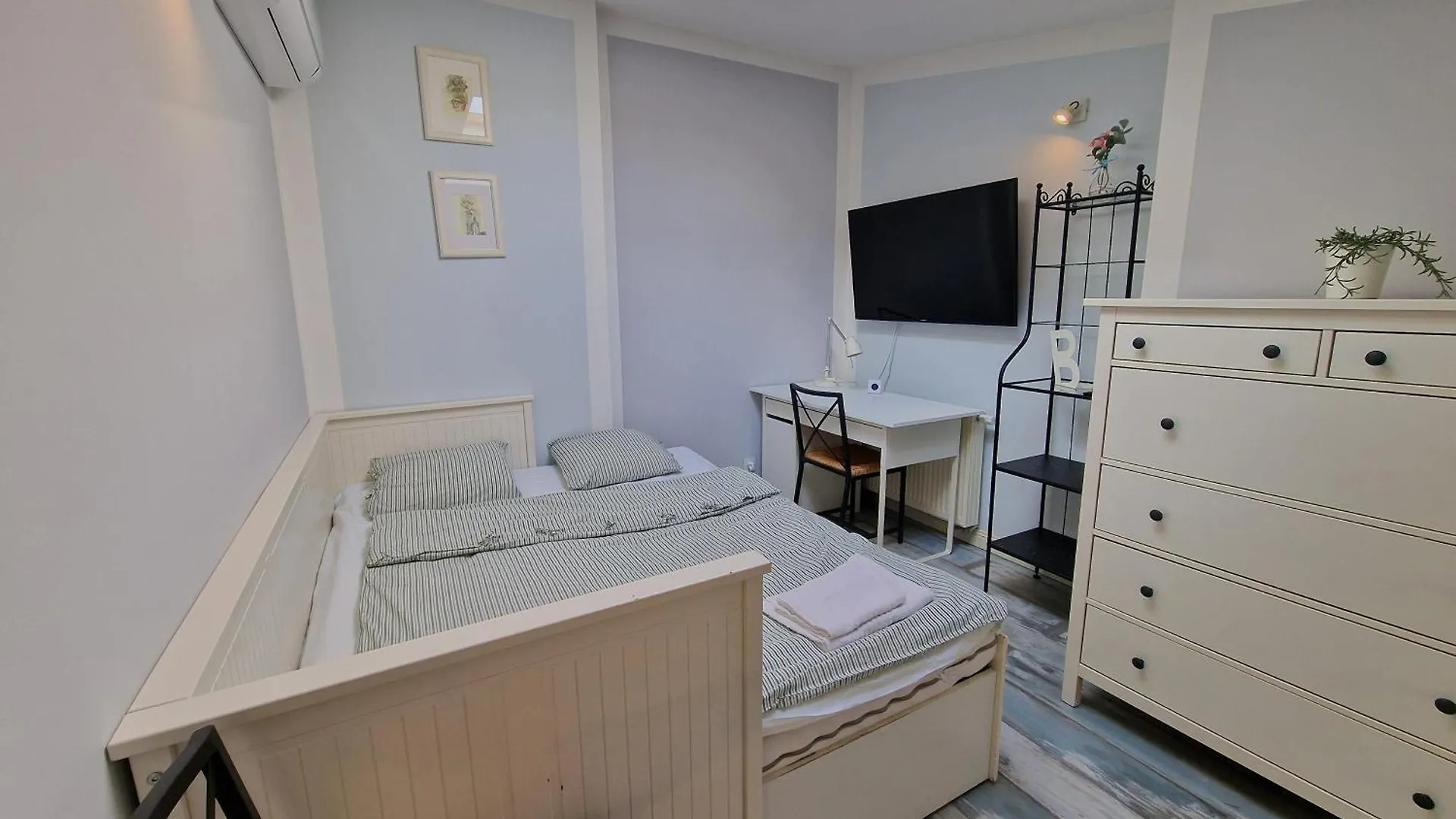 Nestinghigh Apartment كراكوفيا 0*,